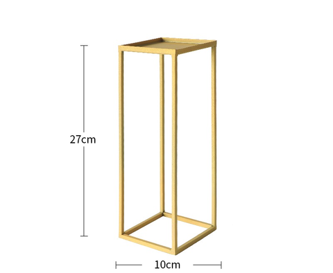 Geometric shelf