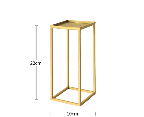 Geometric shelf