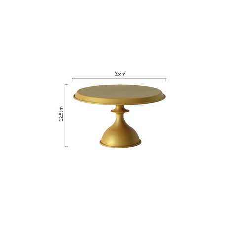 Classic Cake Stand